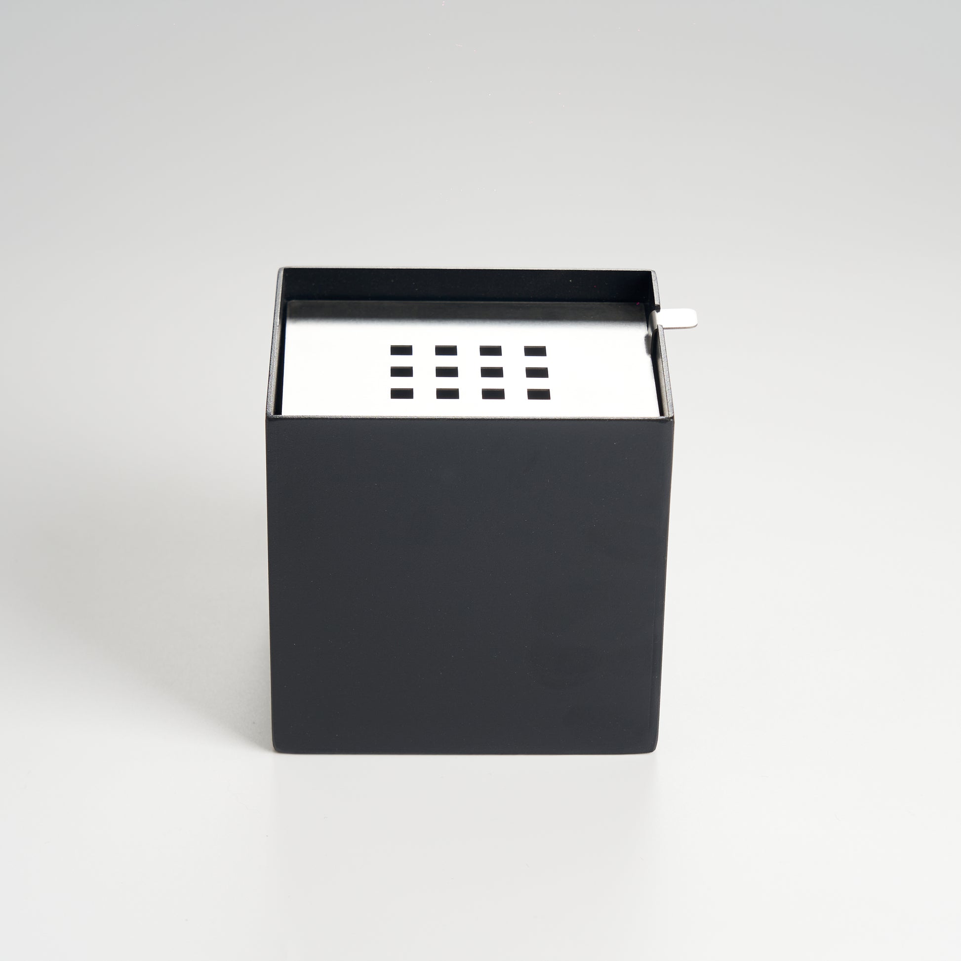 Modern iron tea waste bowl front