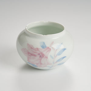 White ceramic tea waste bowl lily