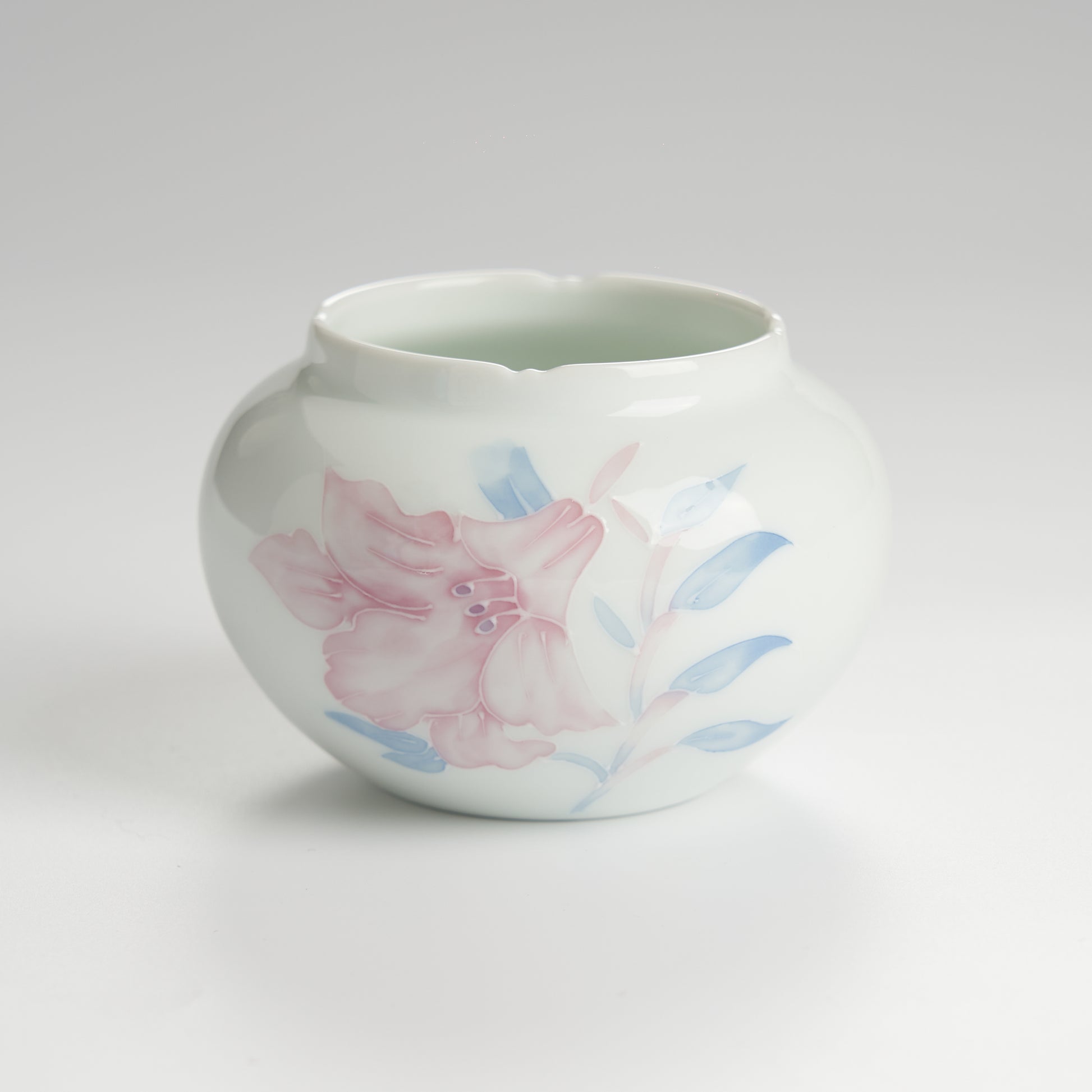 Round ceramic tea waste bowl angle