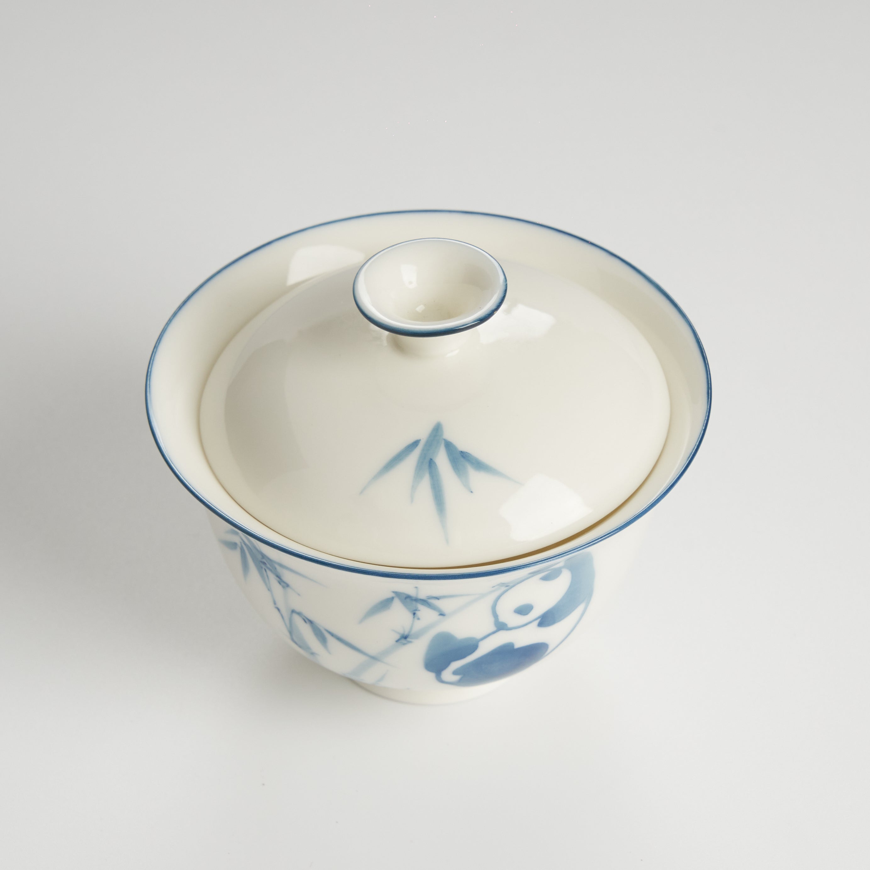 Top view panda porcelain gaiwan