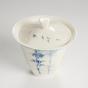 Top view white gaiwan blue bamboo