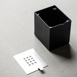 Open square iron tea bowl