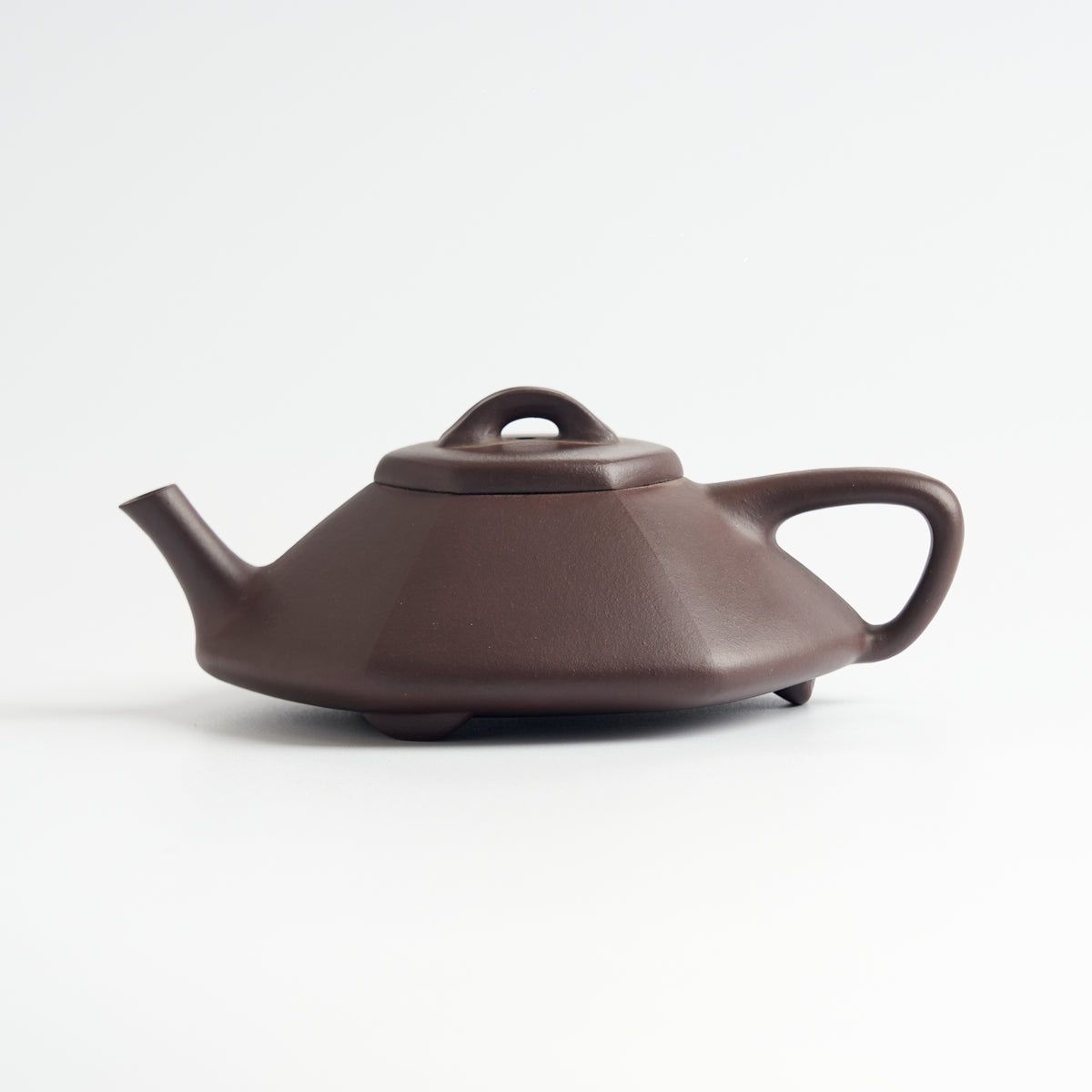 Bafang Shi Piao Teapot – front view