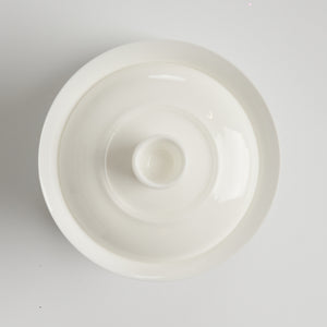 Translucent bone china bamboo-joint gaiwan, top-down closed view