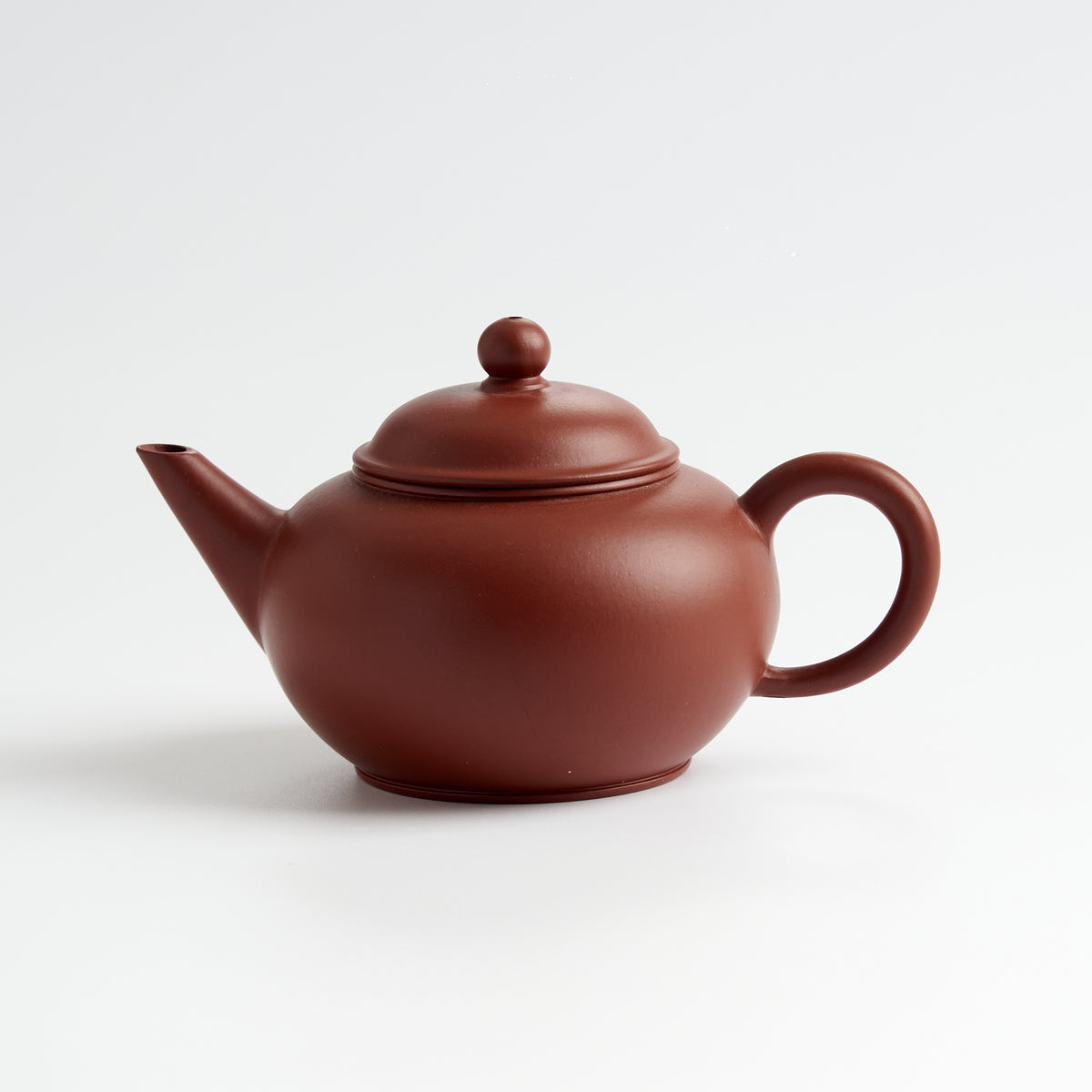 Classic Shuiping Teapot – front view