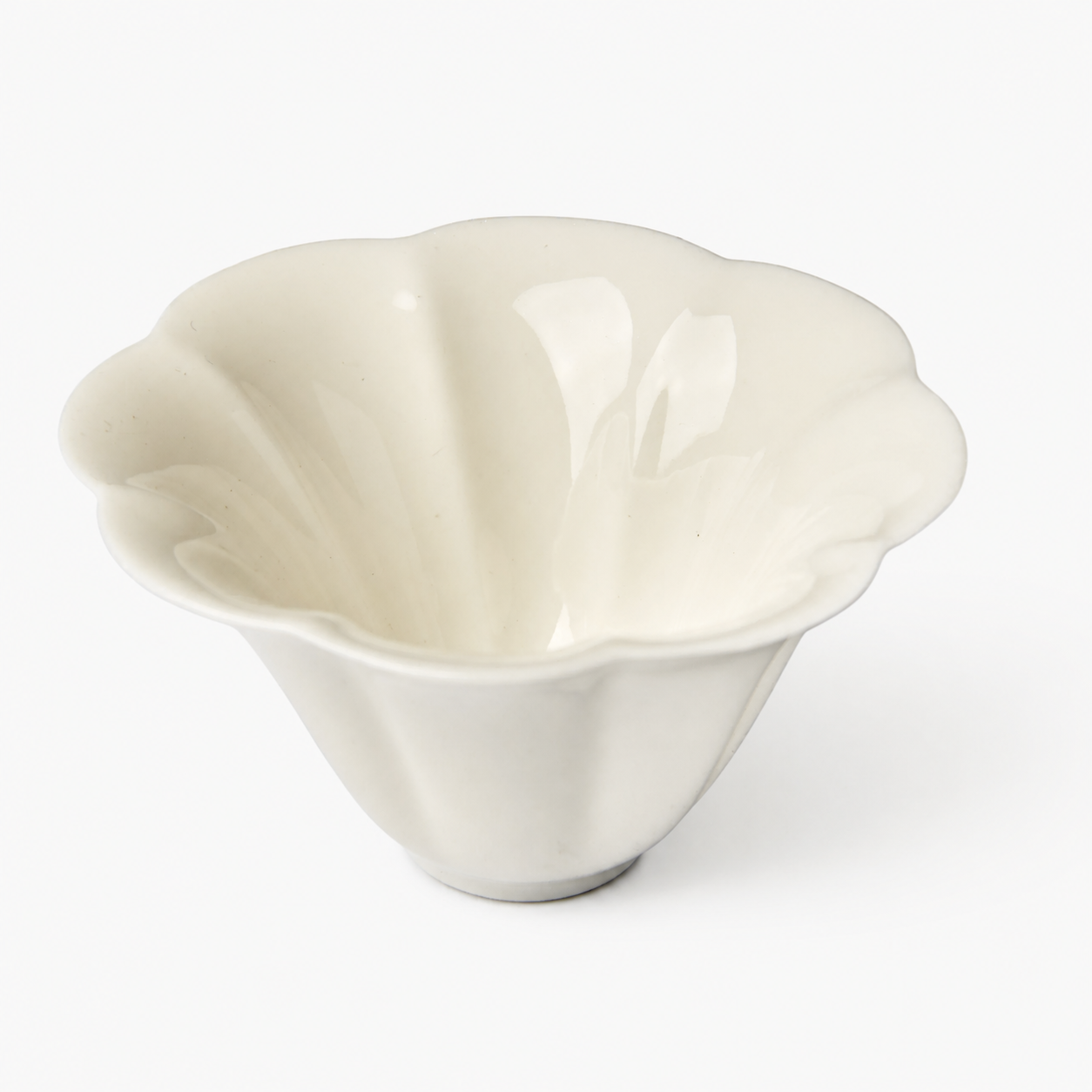 Flower Petal White Porcelain Tea Cup - Summit Breeze Tea