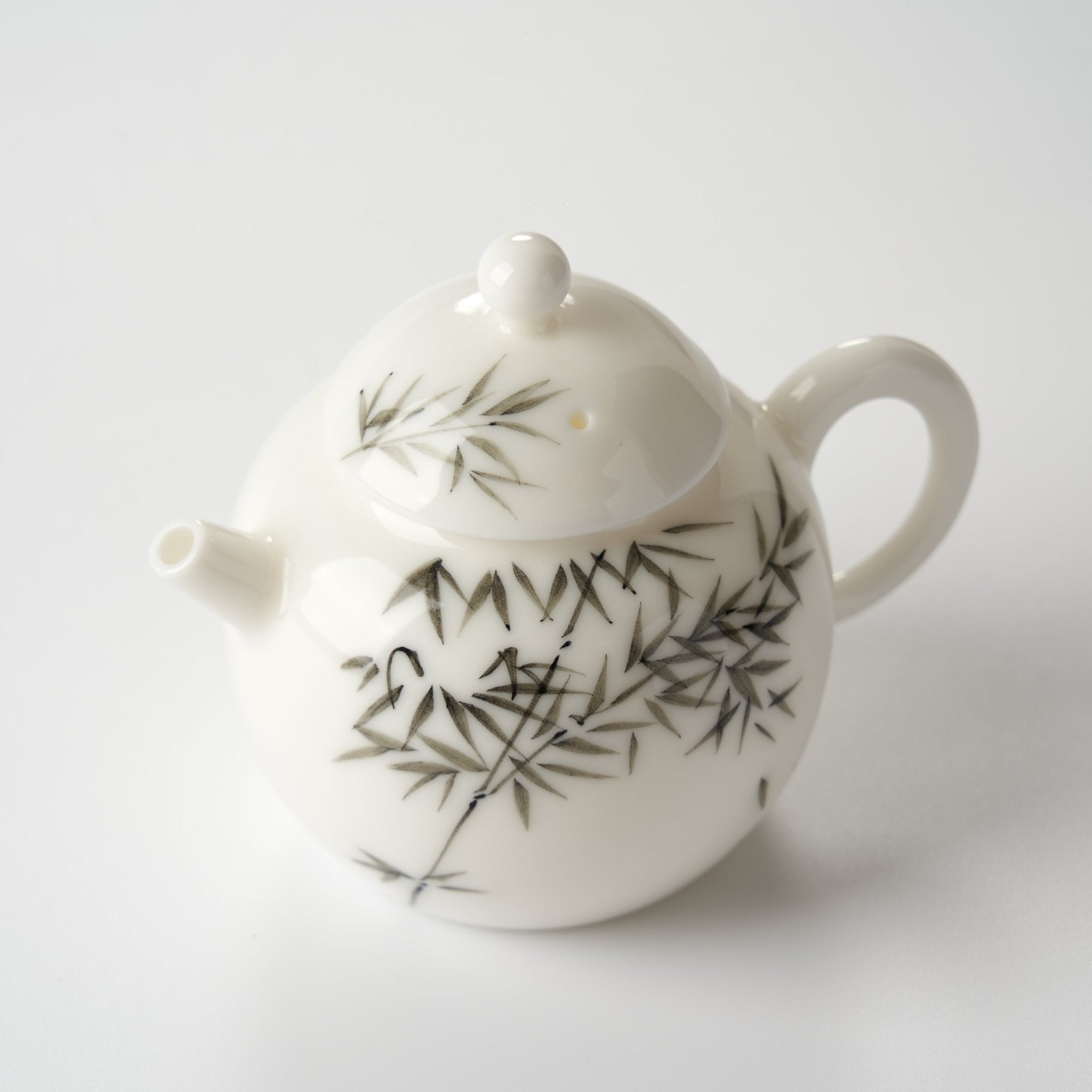 Hand - painted Bamboo White Ceramic Teapot - Summit Breeze Tea