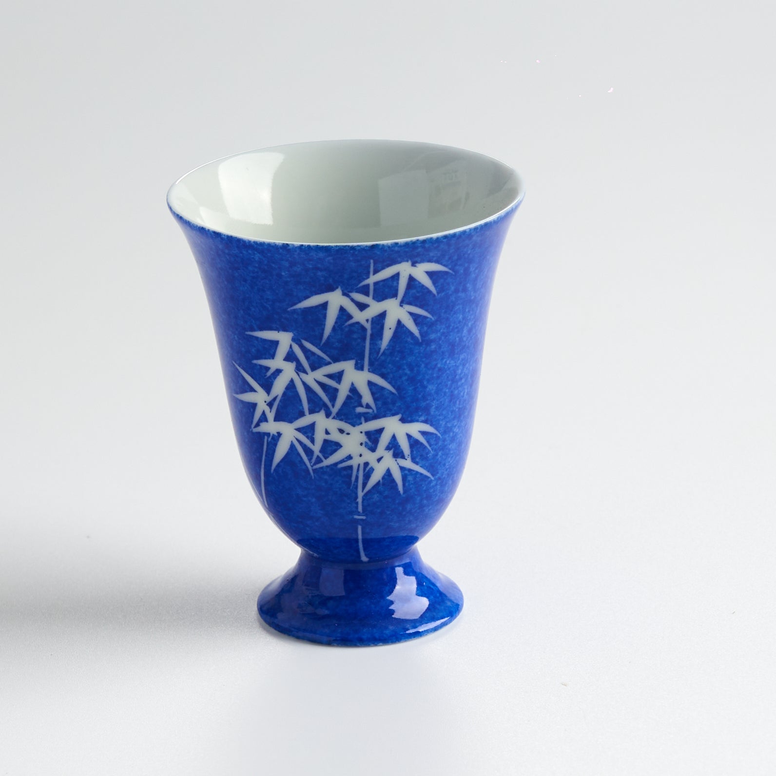 Hand-Painted Poetry Aroma Cup — angled view