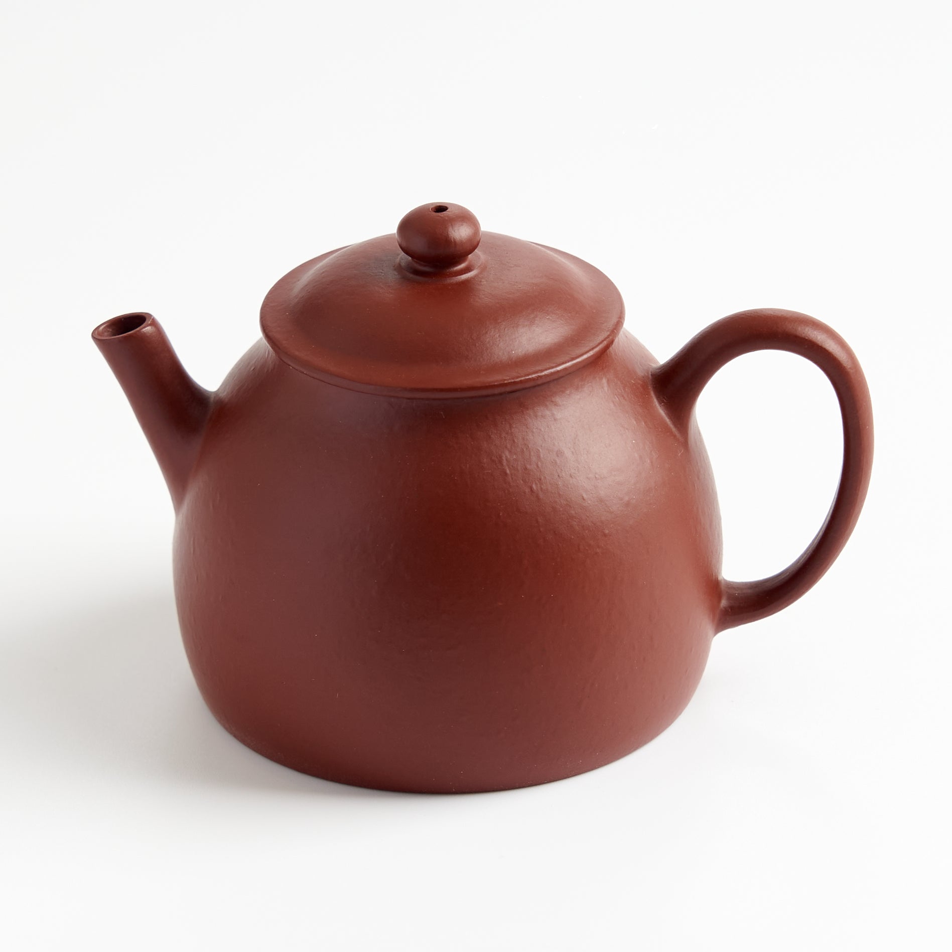Li Mao Qin Quan Teapot – angled view