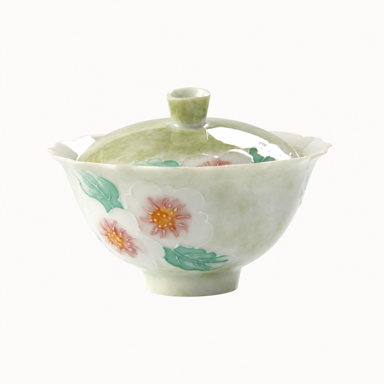Light Green Floral Gaiwan with Scalloped Rim - Summit Breeze Tea