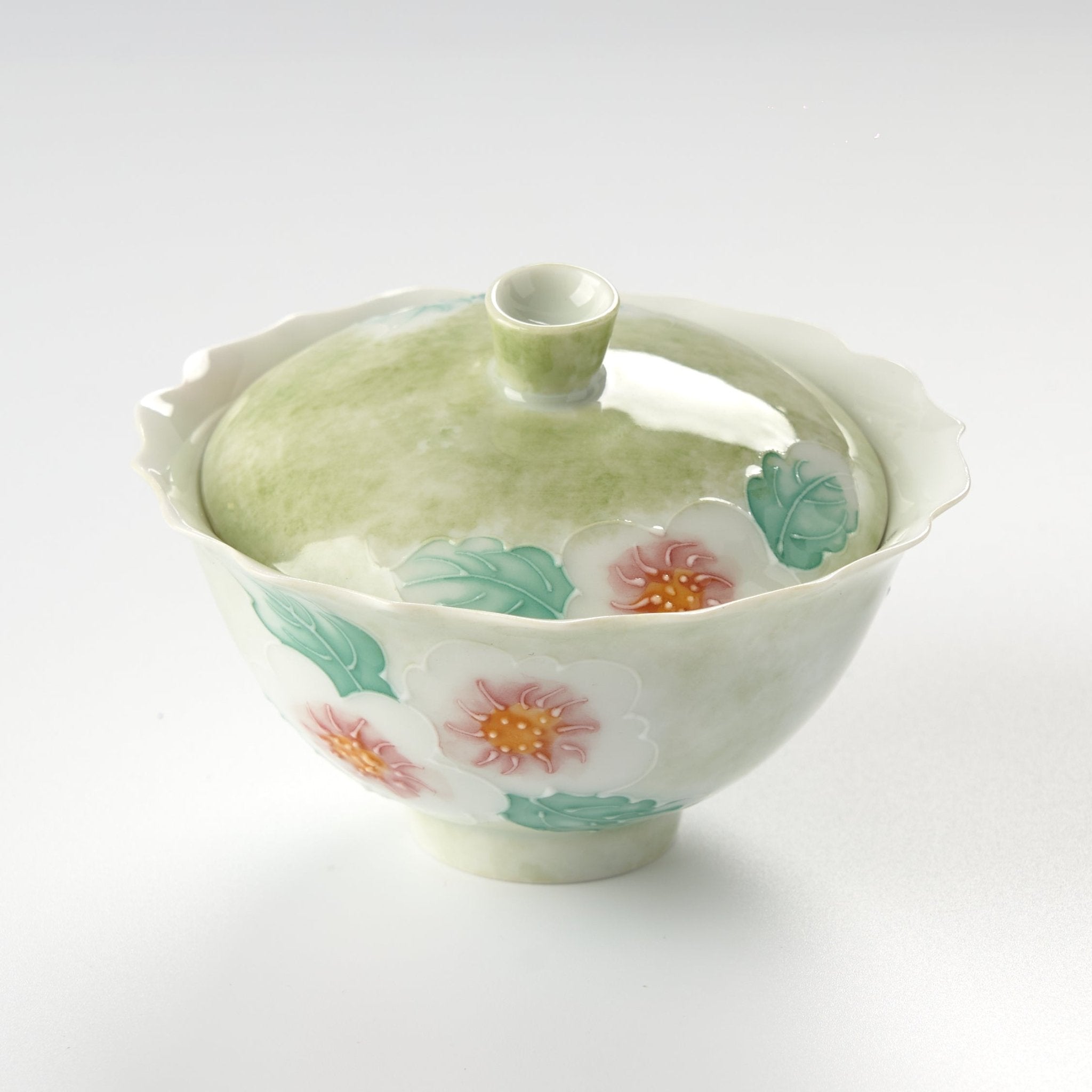 Light Green Floral Gaiwan with Scalloped Rim - Summit Breeze Tea