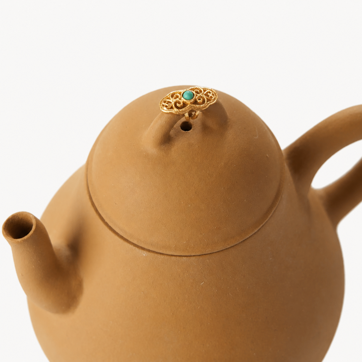 Pear-shaped Yellow Clay Teapot - Summit Breeze Tea