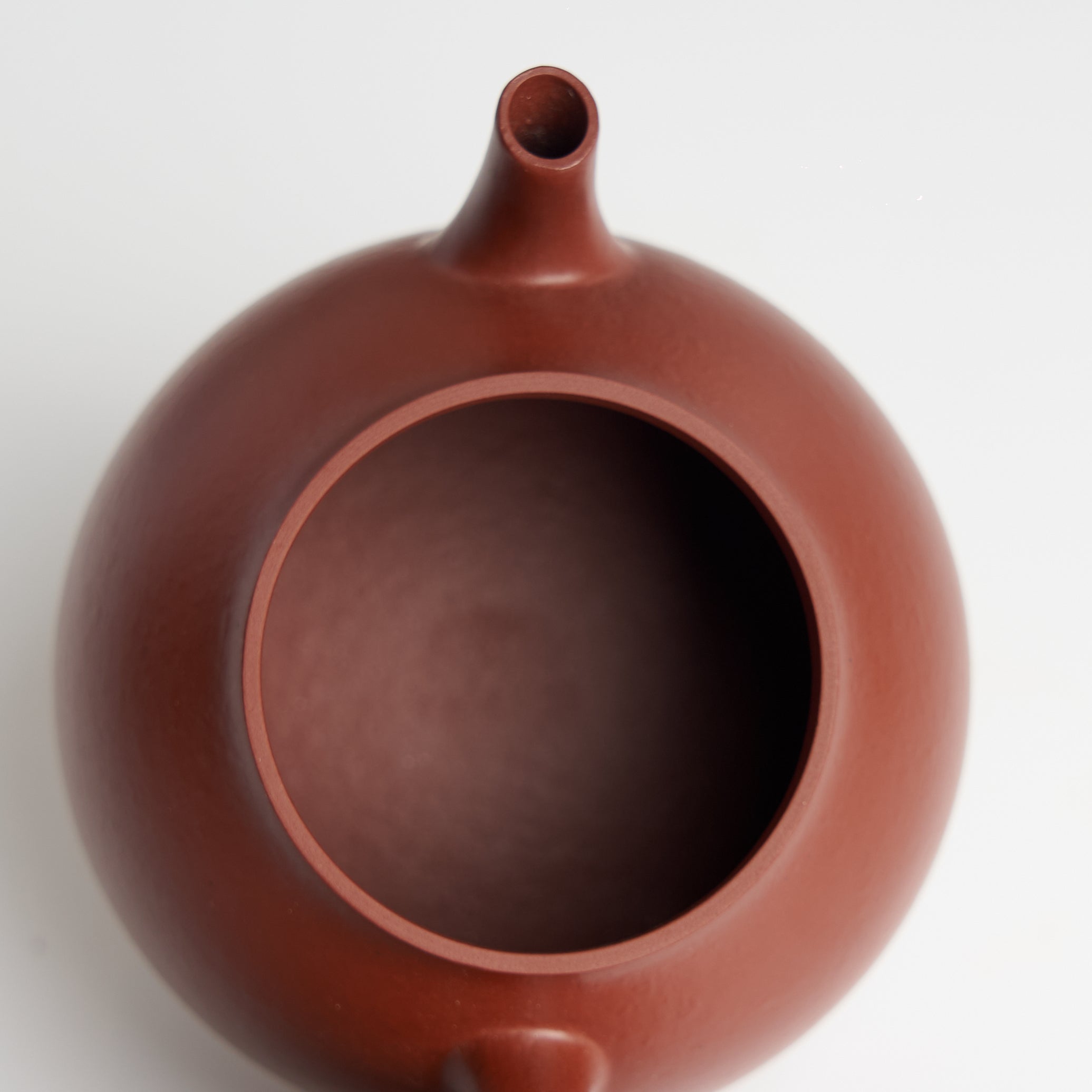 Qiu Shui Teapot – rim and opening