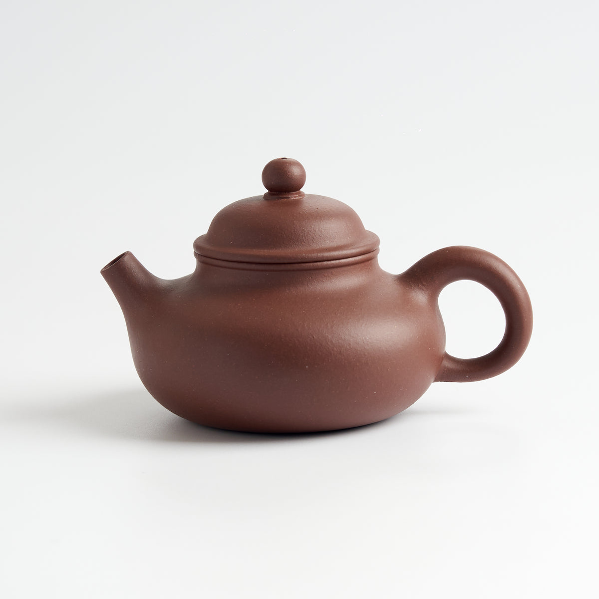 Rong Tian Teapot – front view