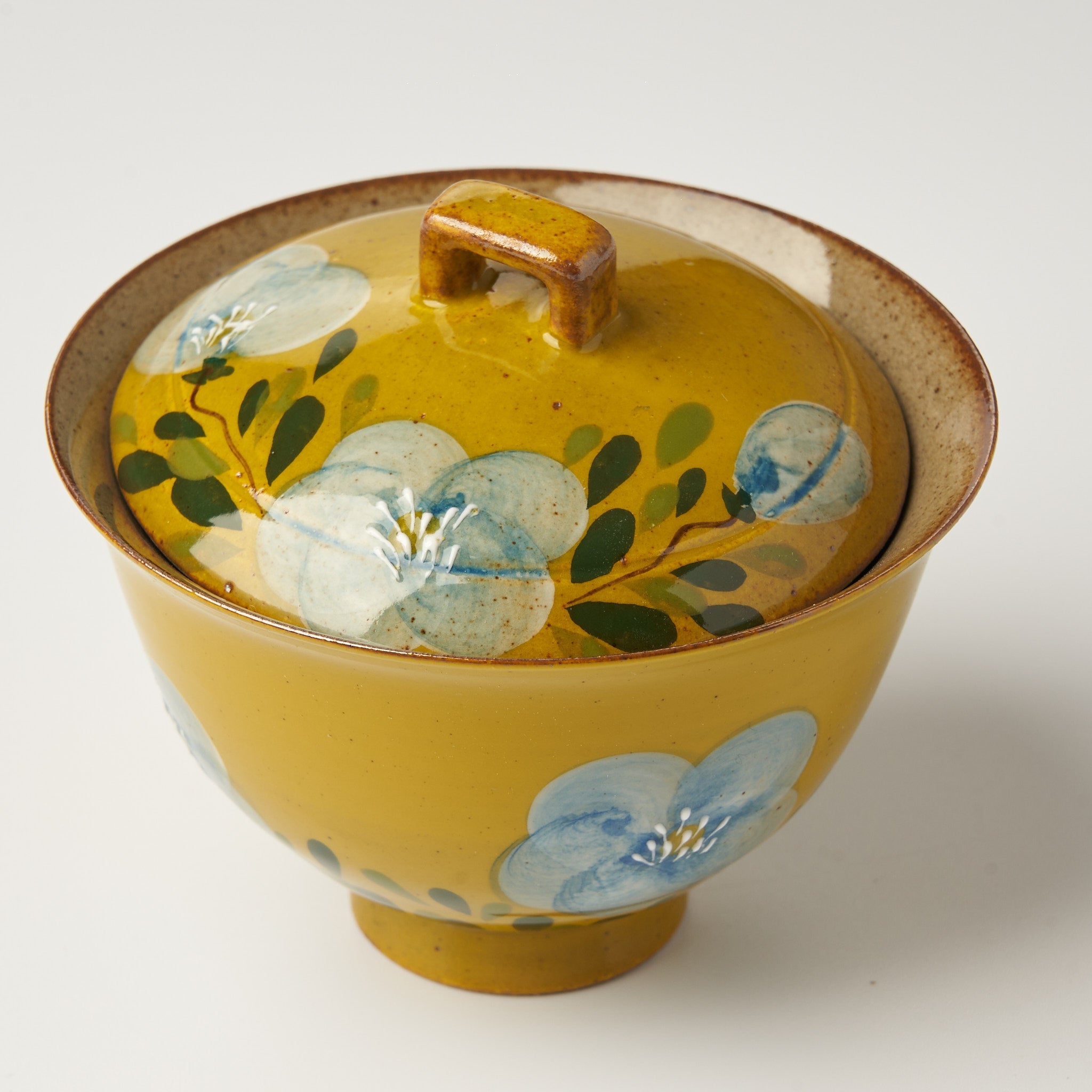 Yellow Gaiwan with Floral Detail - Summit Breeze Tea